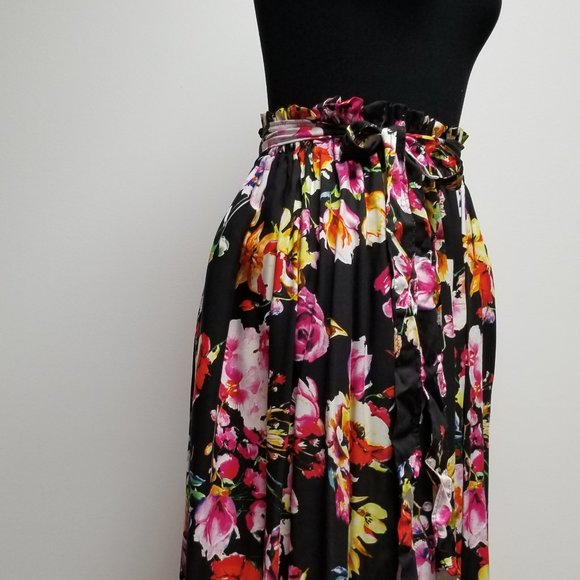 Handmade Pink Floral Elastic Waist Skirt - Picture 2 of 2